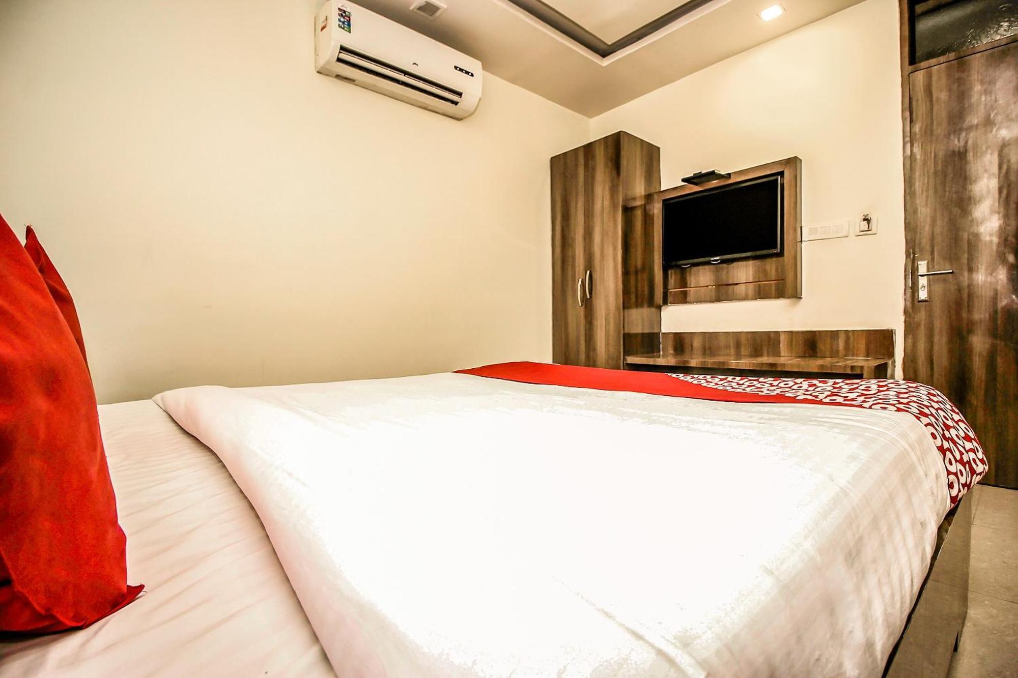 Oyo Flagship Hotel Galaxy Palace Ajmer Eksteriør billede